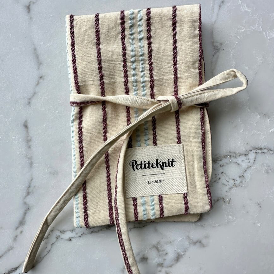 Petiteknit Knitter's Needle Case - TO GO - SEERSUCKER TWIN STRIPE